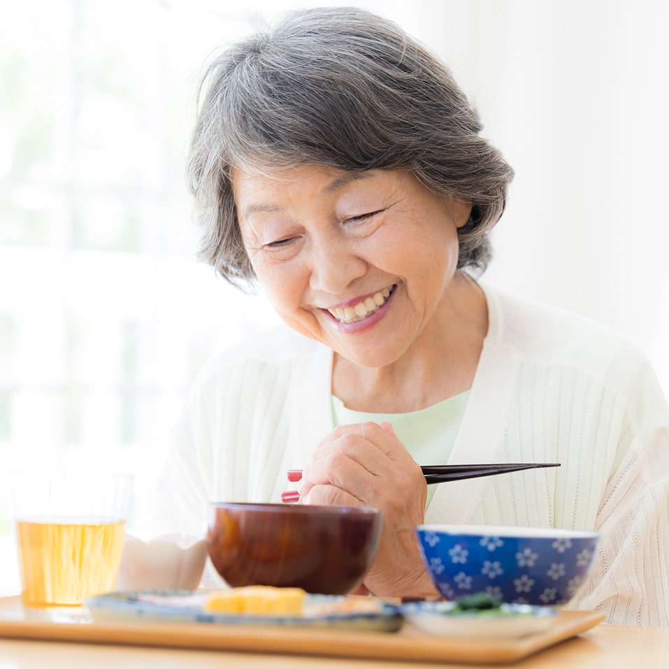 いつまでも自分の歯でおいしく食事ができる